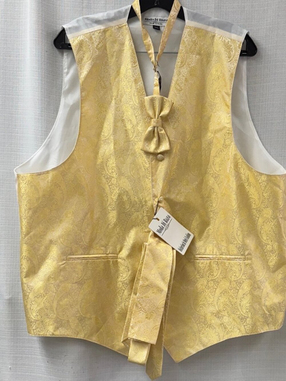 NWT Moda Di Raza Vest Set